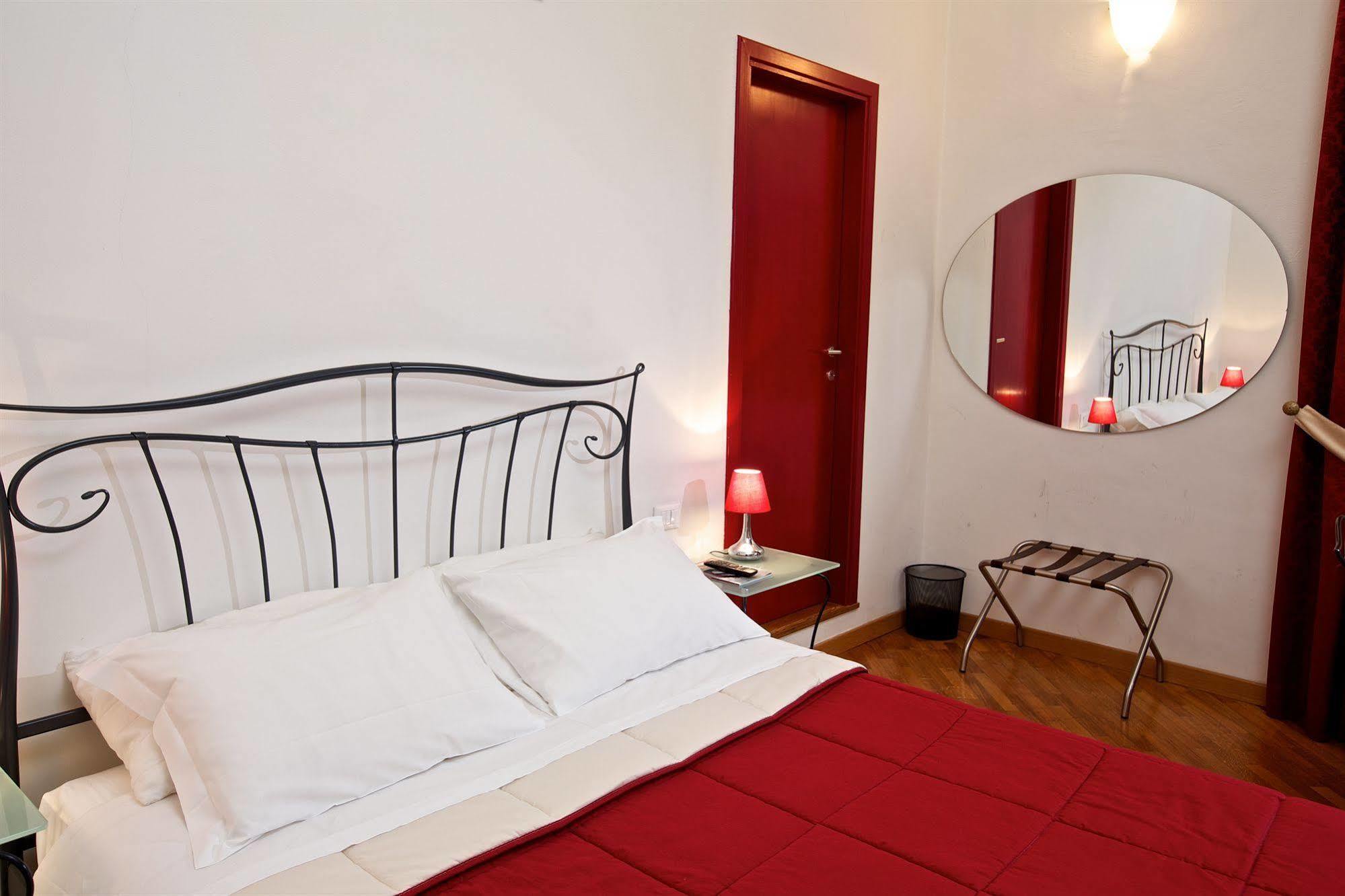 La Locandiera B&B Florencia Exterior foto